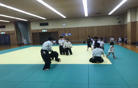 鎌ヶ谷道場の稽古風景（躰道という武道）