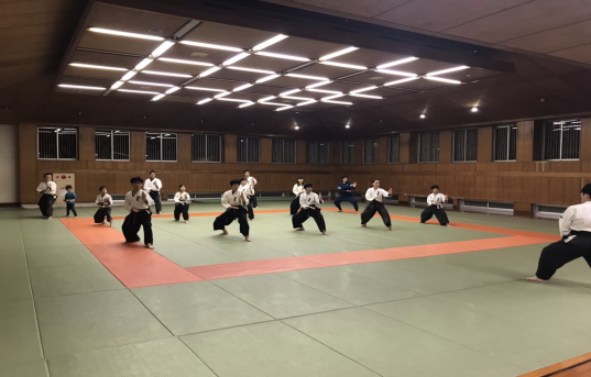 松戸道場の稽古風景（躰道という武道）